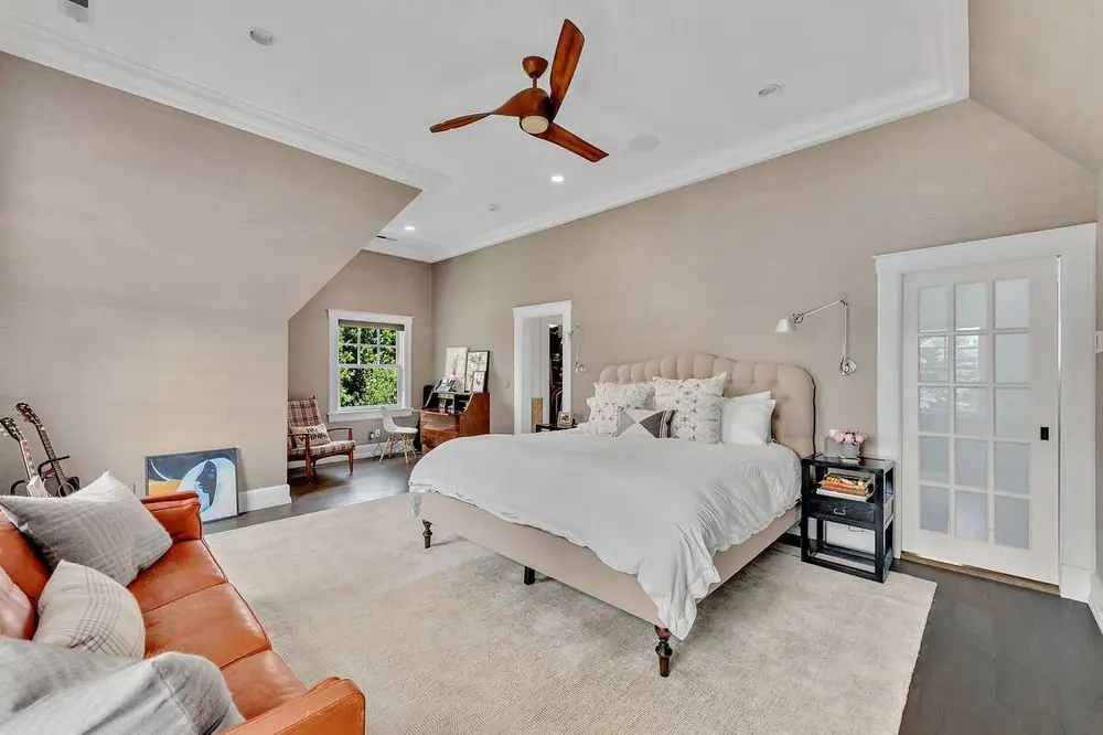 Primary bedroom